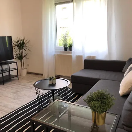 Home, Family And Business Apartamento Elsteraue