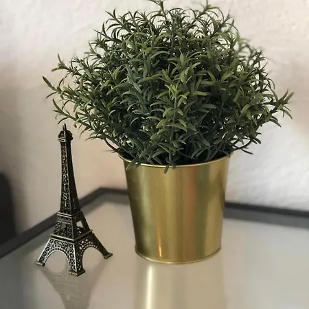 Appartement Home, Family And Business *