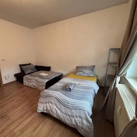 Home, Family And Business Apartamento